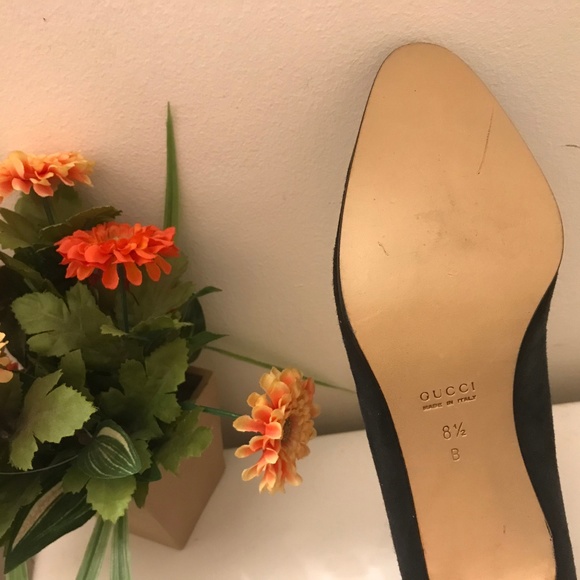 Gucci Heels - Picture 4 of 4